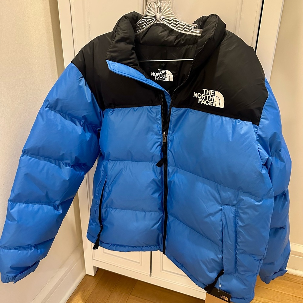 1996 RETRO NUPTSE JACKET IN TNF BLUE / Men's Large / NWT